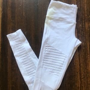 ALO | yoga pants